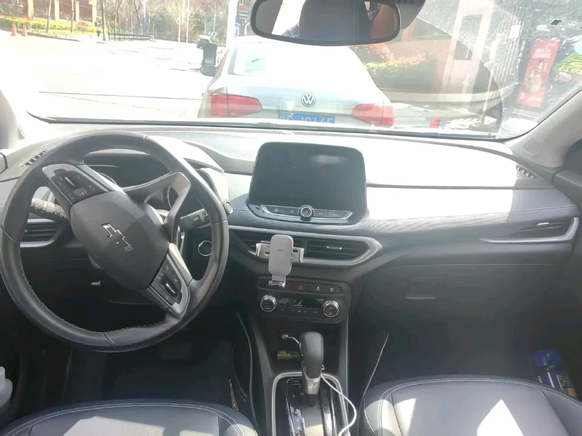 2019 Chevrolet Trax 1.3T 165HP L3 CVT,autocango,china used car exporter,china ev exporter,chinese used car exporter,chinese used ev exporter