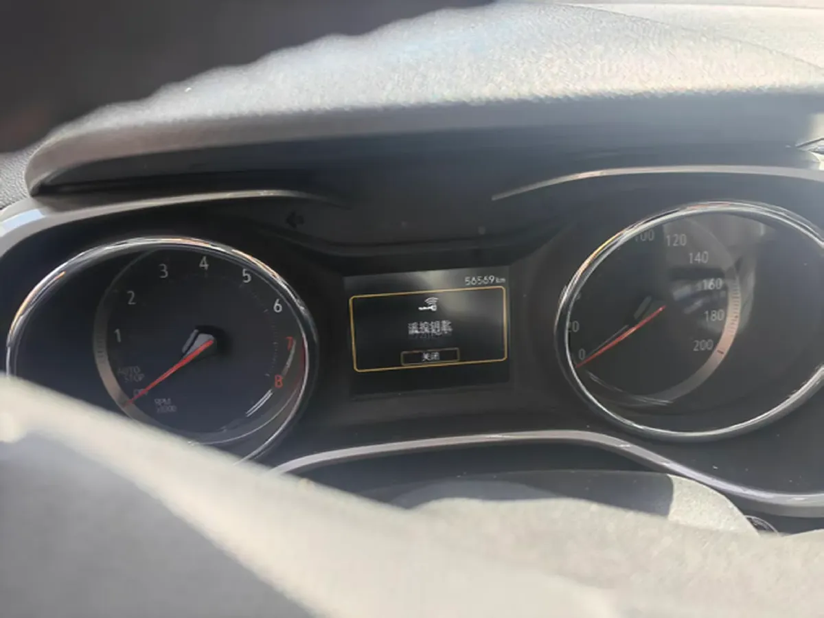 2019 Chevrolet Trax 1.3T 165HP L3 CVT,autocango,china used car exporter,china ev exporter,chinese used car exporter,chinese used ev exporter