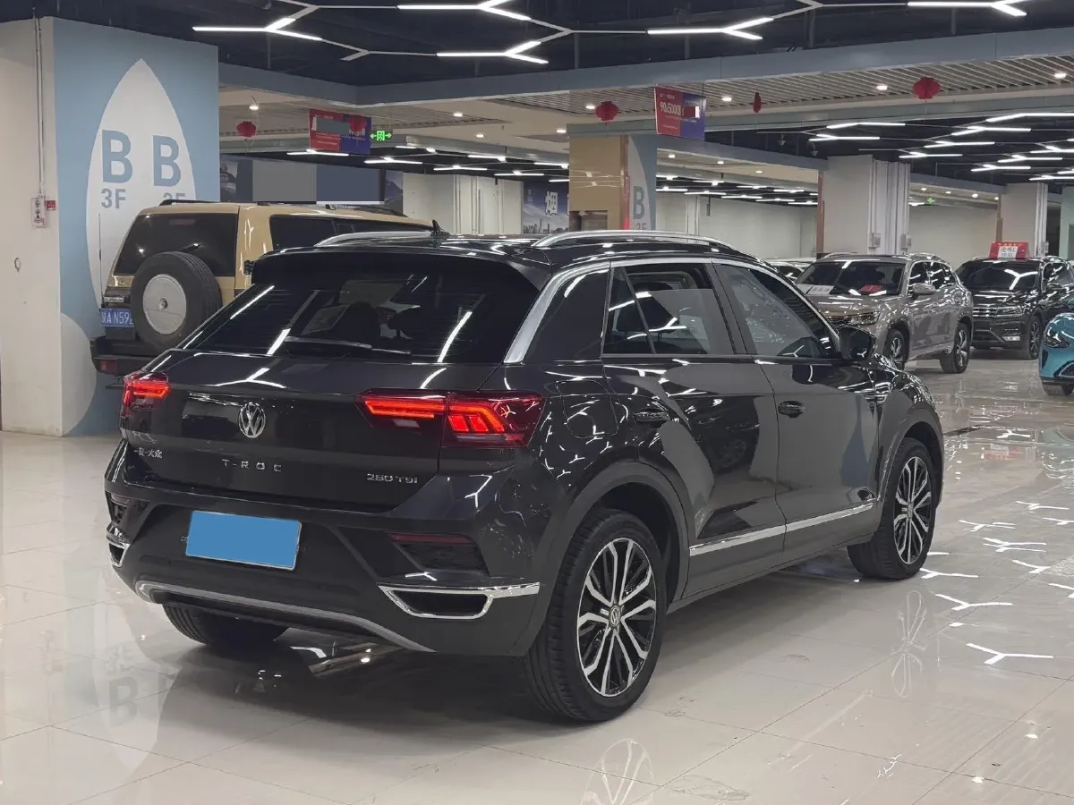 2020 Volkswagen T-Roc 1.4T 150HP L4 7DCT,autocango,china used car exporter,china ev exporter,chinese used car exporter,chinese used ev exporter