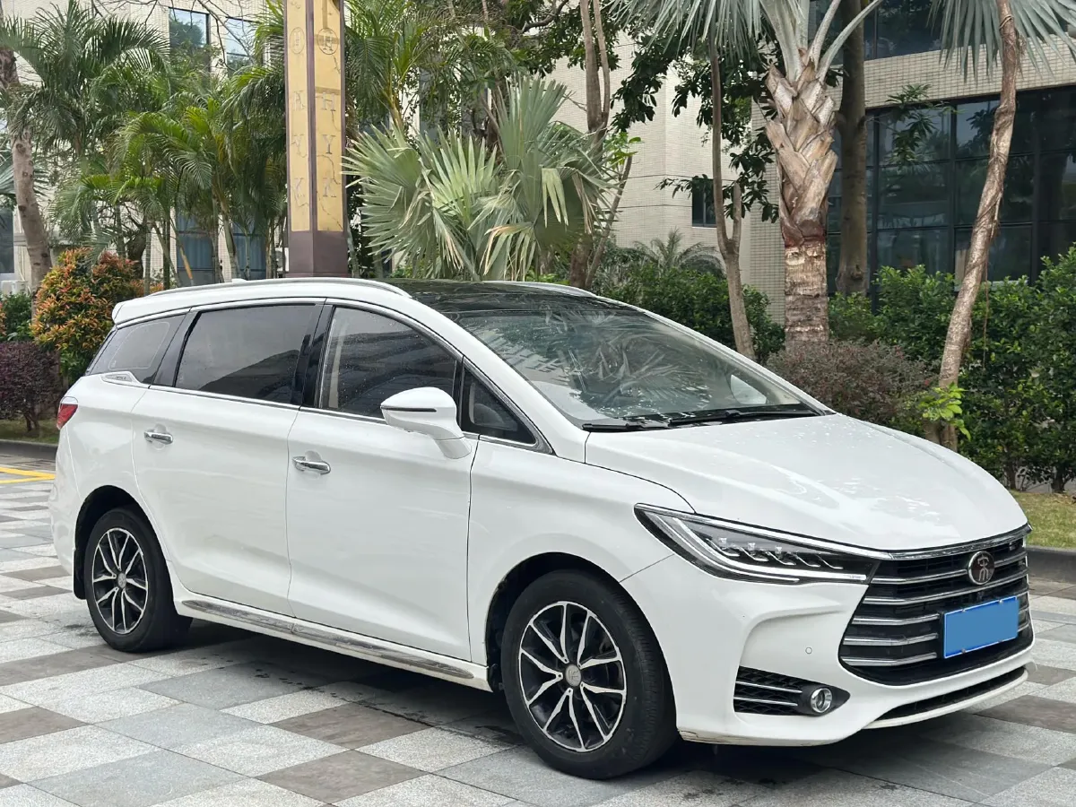 2017 BYD Song MAX 1.5T 154HP L4 6DCT,autocango,china used car exporter,china ev exporter,chinese used car exporter,chinese used ev exporter