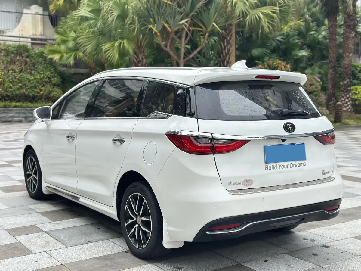 2017 BYD Song MAX 1.5T 154HP L4 6DCT,autocango,china used car exporter,china ev exporter,chinese used car exporter,chinese used ev exporter