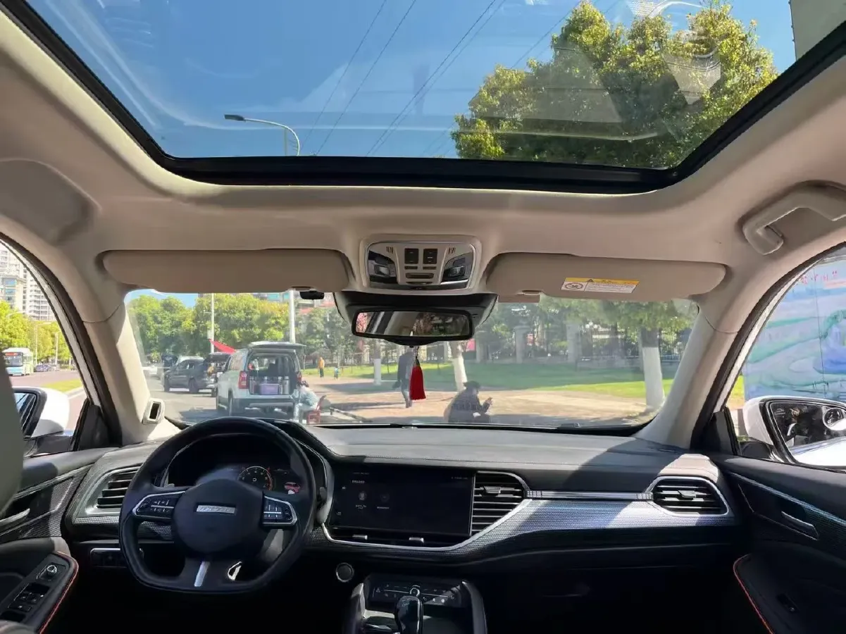 2021 Haval F7 2.0T 224HP L4 7DCT,autocango,china used car exporter,china ev exporter,chinese used car exporter,chinese used ev exporter