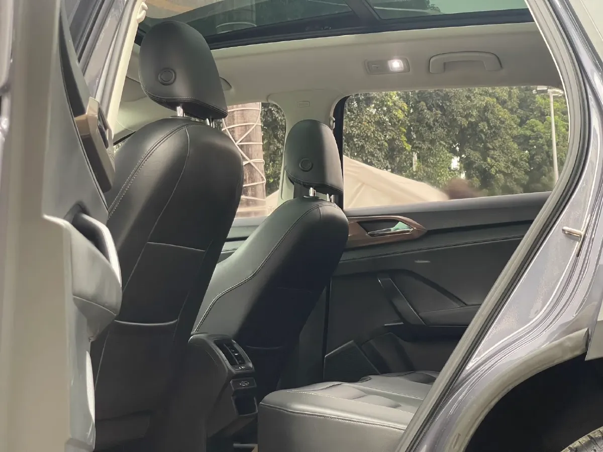 2021 Volkswagen Tharu 1.4T 150HP L4 7DCT,autocango,china used car exporter,china ev exporter,chinese used car exporter,chinese used ev exporter