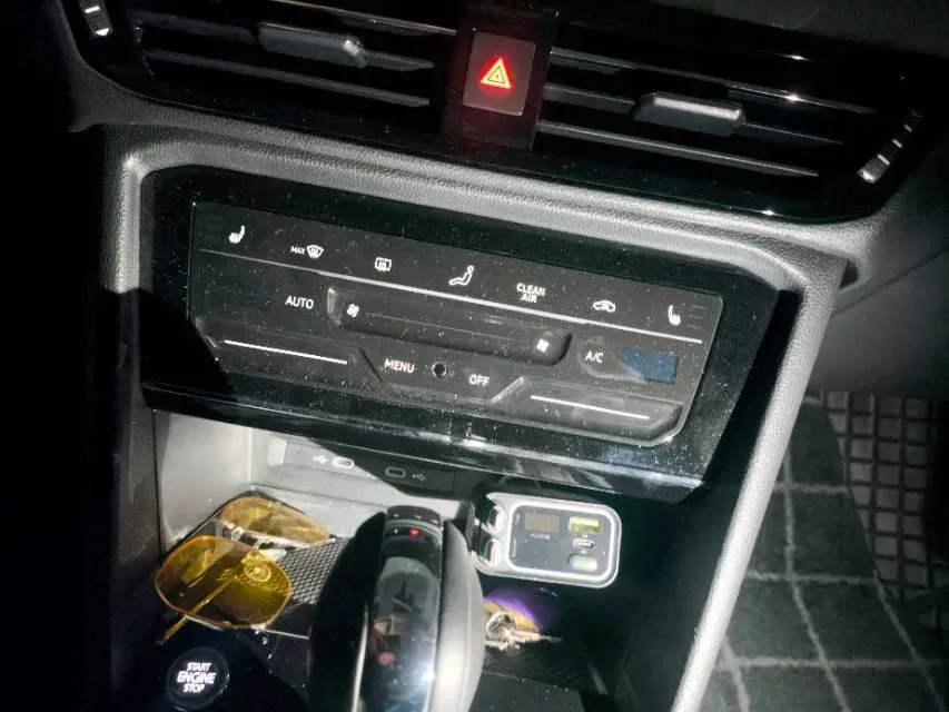 2021 Volkswagen Tharu 1.4T 150HP L4 7DCT,autocango,china used car exporter,china ev exporter,chinese used car exporter,chinese used ev exporter