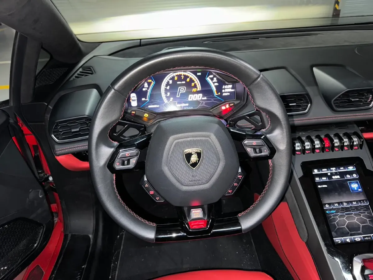 2019 Lamborghini Huracán 5.2L 640HP V10 7DCT,autocango,china used car exporter,china ev exporter,chinese used car exporter,chinese used ev exporter