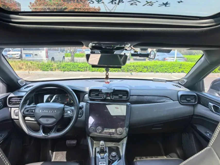 2022 LYNK&CO 03 2.0T 190HP L4 7DCT,autocango,china used car exporter,china ev exporter,chinese used car exporter,chinese used ev exporter