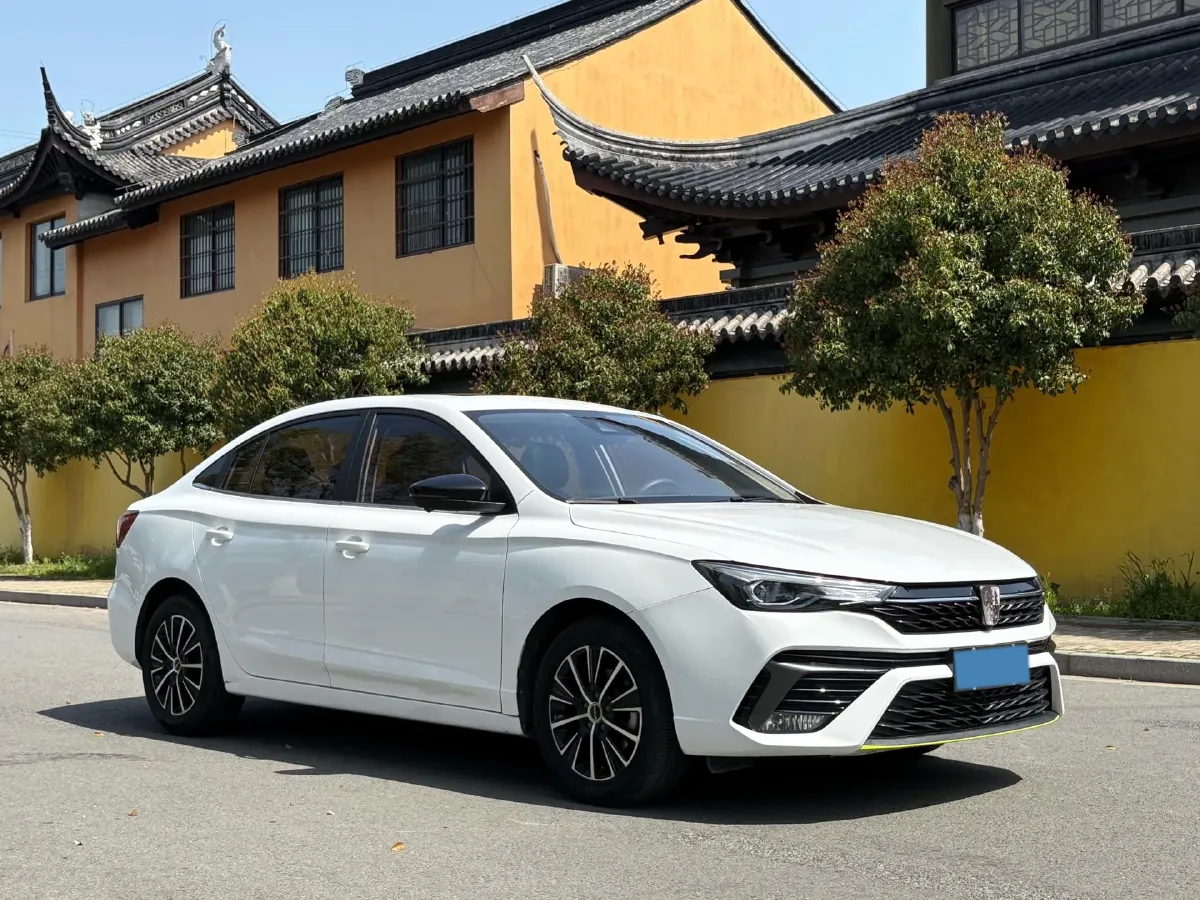 2021 Roewe i5 1.5L 120HP L4 CVT,autocango,china used car exporter,china ev exporter,chinese used car exporter,chinese used ev exporter