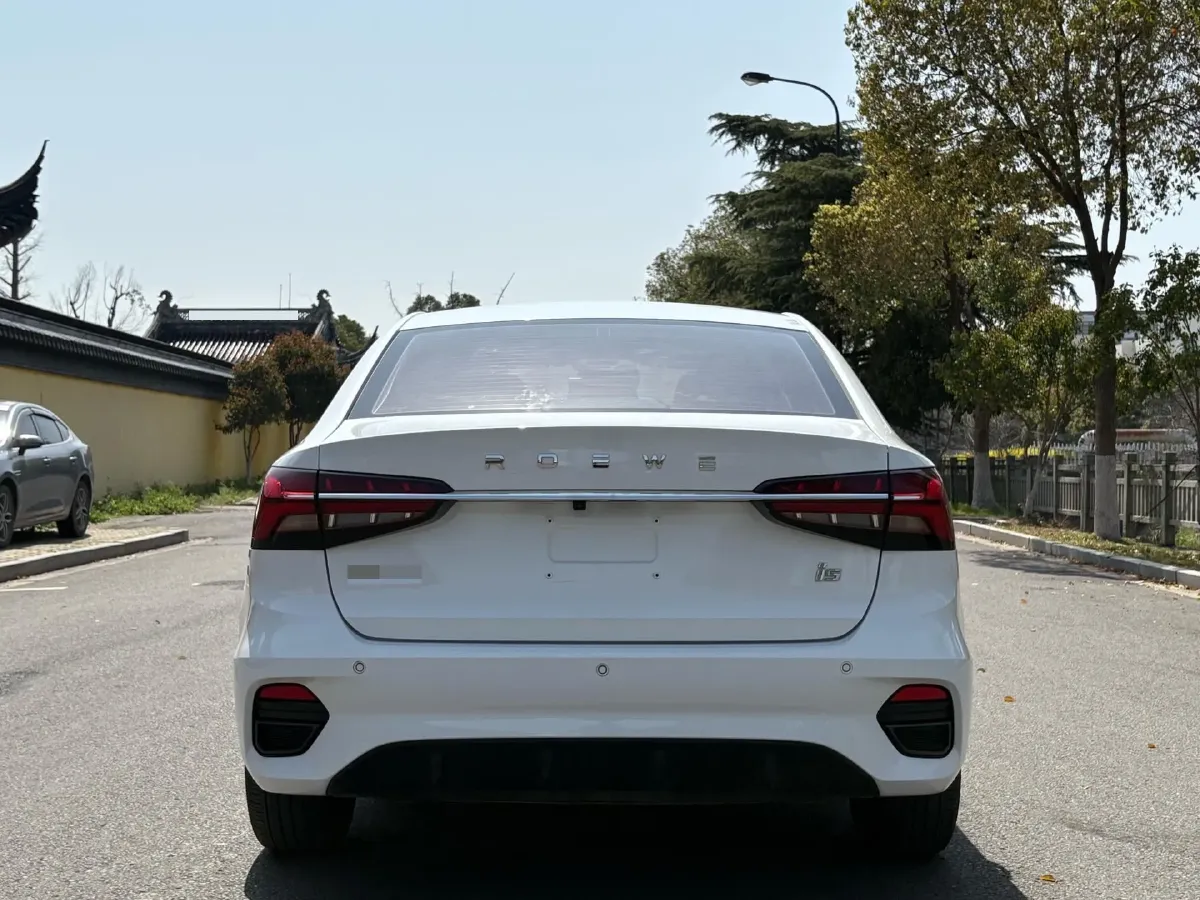 2021 Roewe i5 1.5L 120HP L4 CVT,autocango,china used car exporter,china ev exporter,chinese used car exporter,chinese used ev exporter