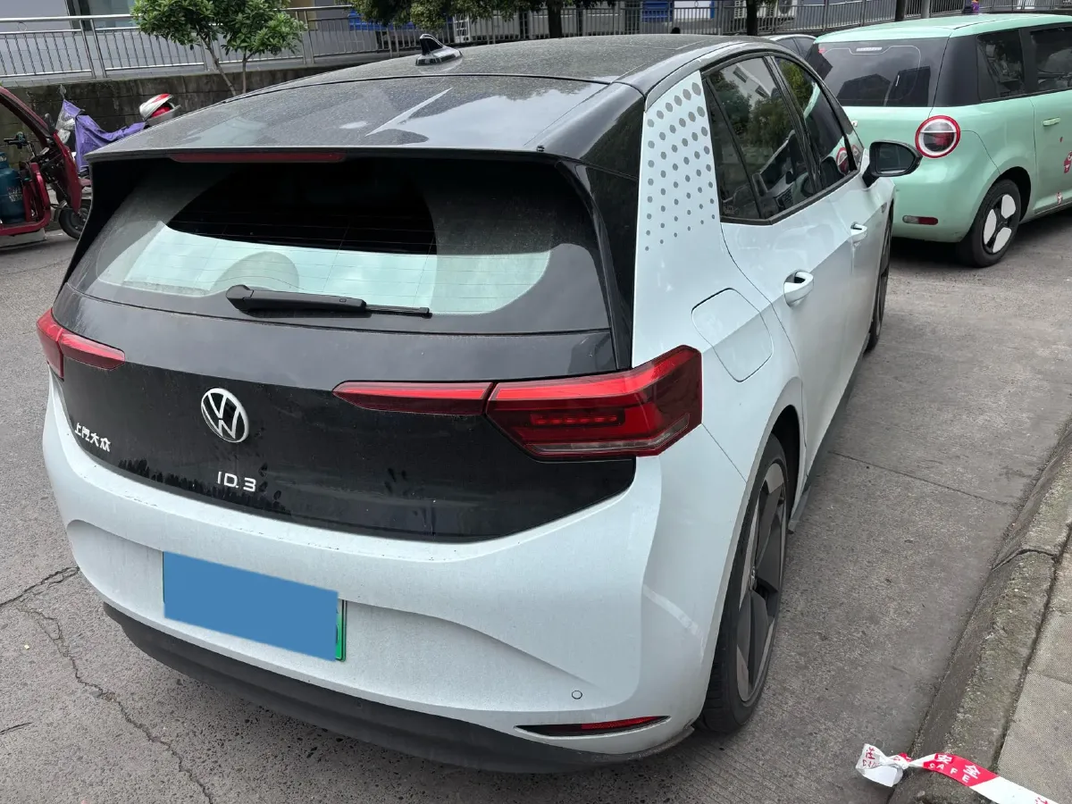 2022 Volkswagen ID.3 BEV 57.3KWH,autocango,china used car exporter,china ev exporter,chinese used car exporter,chinese used ev exporter