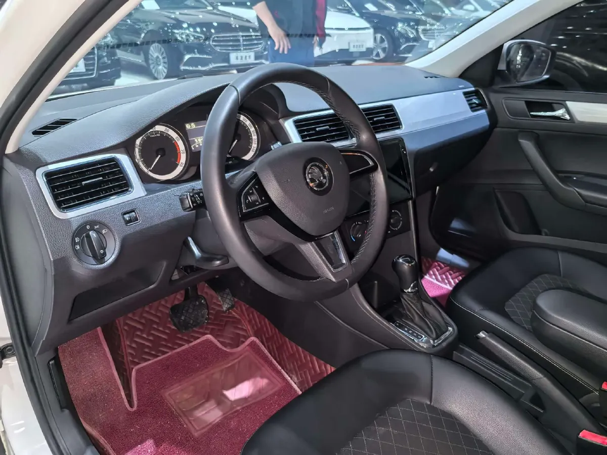 2018 Skoda Rapid 1.6L 110HP L4 6AT,autocango,china used car exporter,china ev exporter,chinese used car exporter,chinese used ev exporter