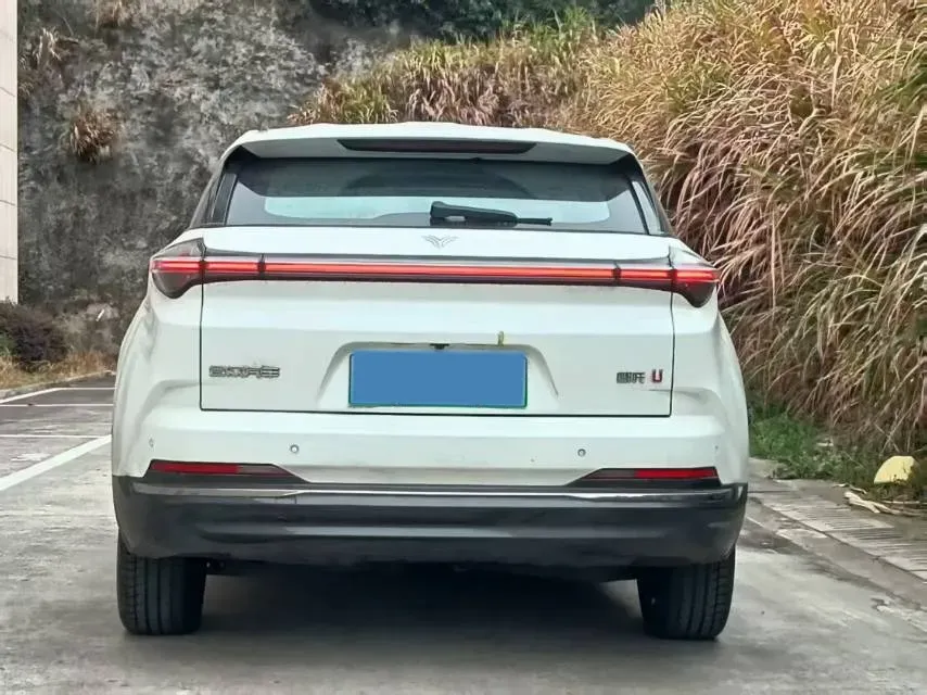 2022 Venucia Grand V 1.5T 190HP L4 7DCT,autocango,china used car exporter,china ev exporter,chinese used car exporter,chinese used ev exporter