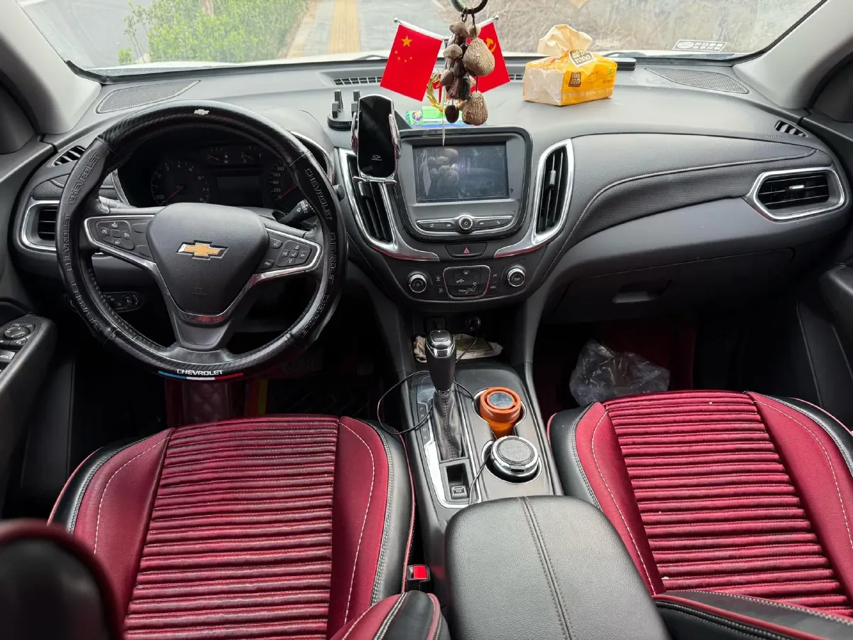 2019 Chevrolet Equinox 1.5T 169HP L4 6AT,autocango,china used car exporter,china ev exporter,chinese used car exporter,chinese used ev exporter