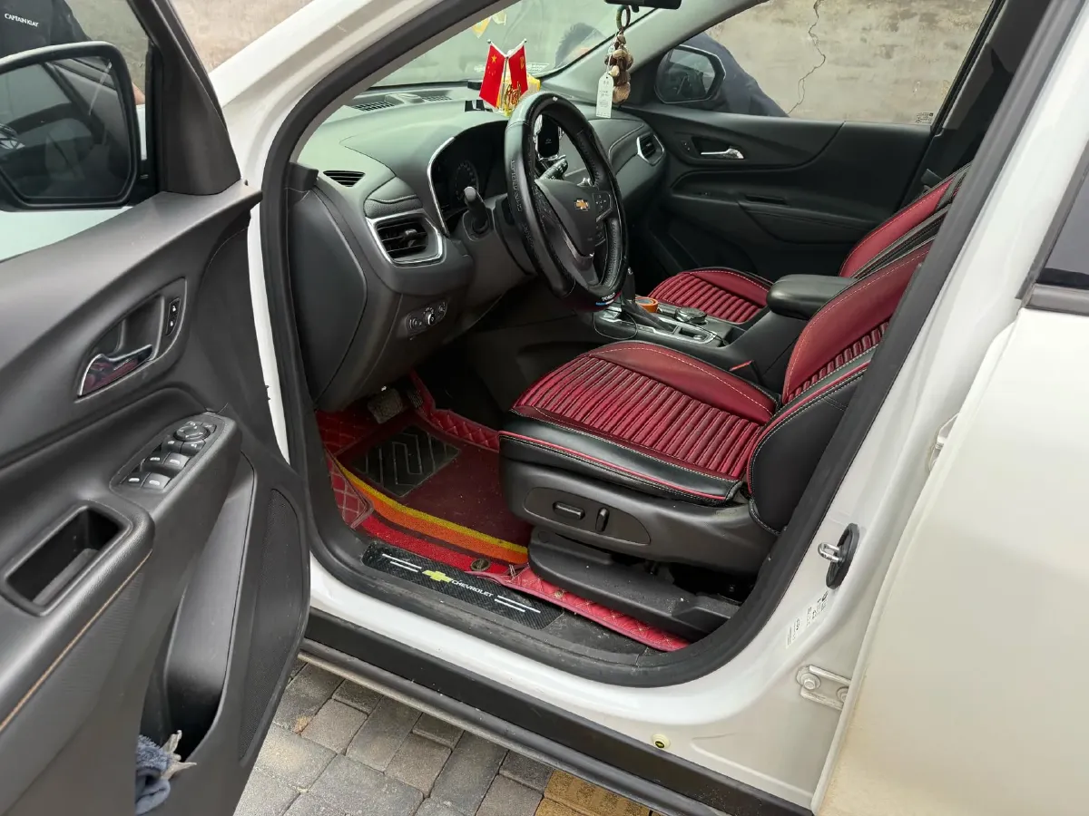 2019 Chevrolet Equinox 1.5T 169HP L4 6AT,autocango,china used car exporter,china ev exporter,chinese used car exporter,chinese used ev exporter