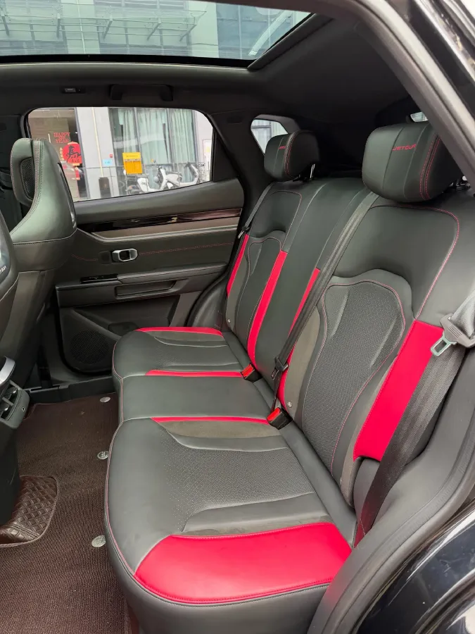 2022 Jetour DASHING 1.6T 197HP L4 7DCT,autocango,china used car exporter,china ev exporter,chinese used car exporter,chinese used ev exporter