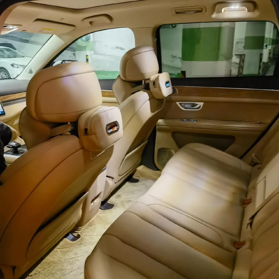 2024 AITO AITO M7 1.5T 152HP L4 REEV 40KWH,autocango,china used car exporter,china ev exporter,chinese used car exporter,chinese used ev exporter