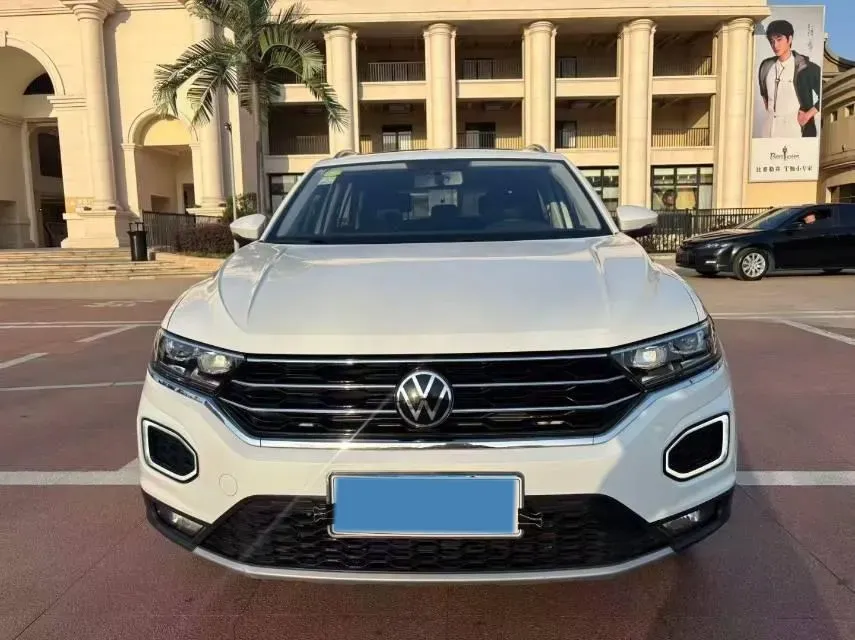 2021 Volkswagen T-Roc 1.4T 150HP L4 7DCT,autocango,china used car exporter,china ev exporter,chinese used car exporter,chinese used ev exporter