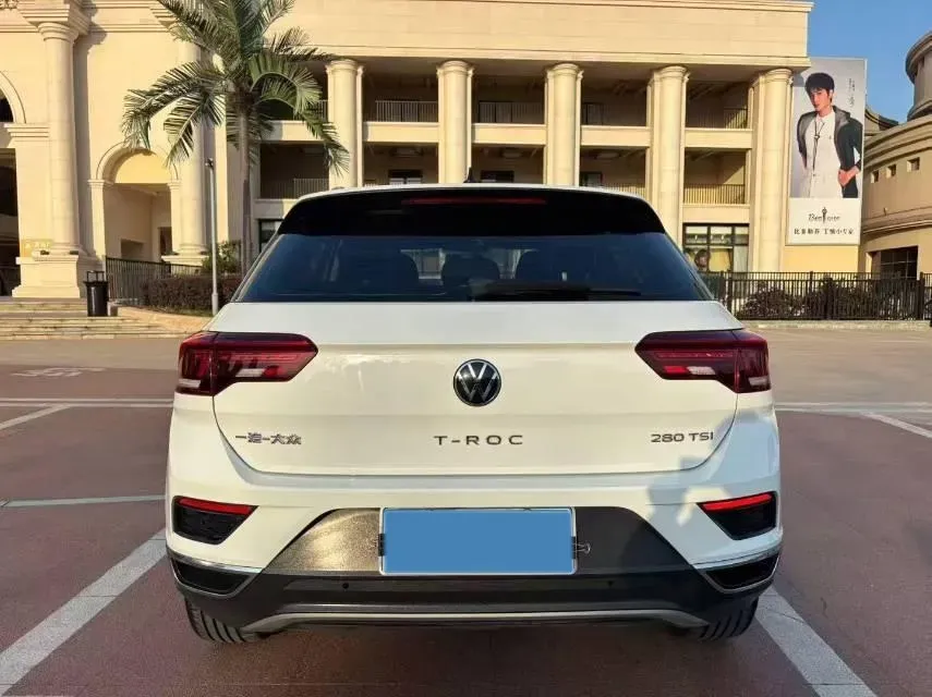2021 Volkswagen T-Roc 1.4T 150HP L4 7DCT,autocango,china used car exporter,china ev exporter,chinese used car exporter,chinese used ev exporter
