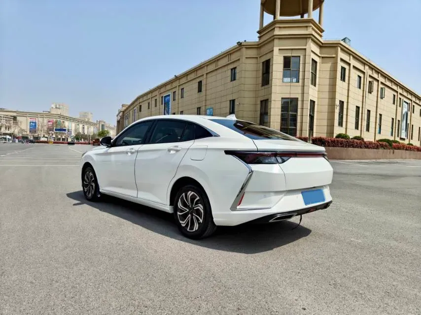 2021 DongFeng Aeolus YiXuan 1.5T 150HP L4 6DCT,autocango,china used car exporter,china ev exporter,chinese used car exporter,chinese used ev exporter