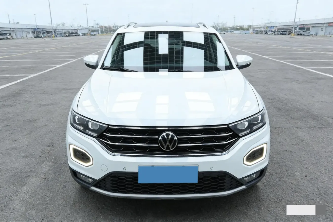 2022 Volkswagen T-Roc 1.4T 150HP L4 7DCT,autocango,china used car exporter,china ev exporter,chinese used car exporter,chinese used ev exporter