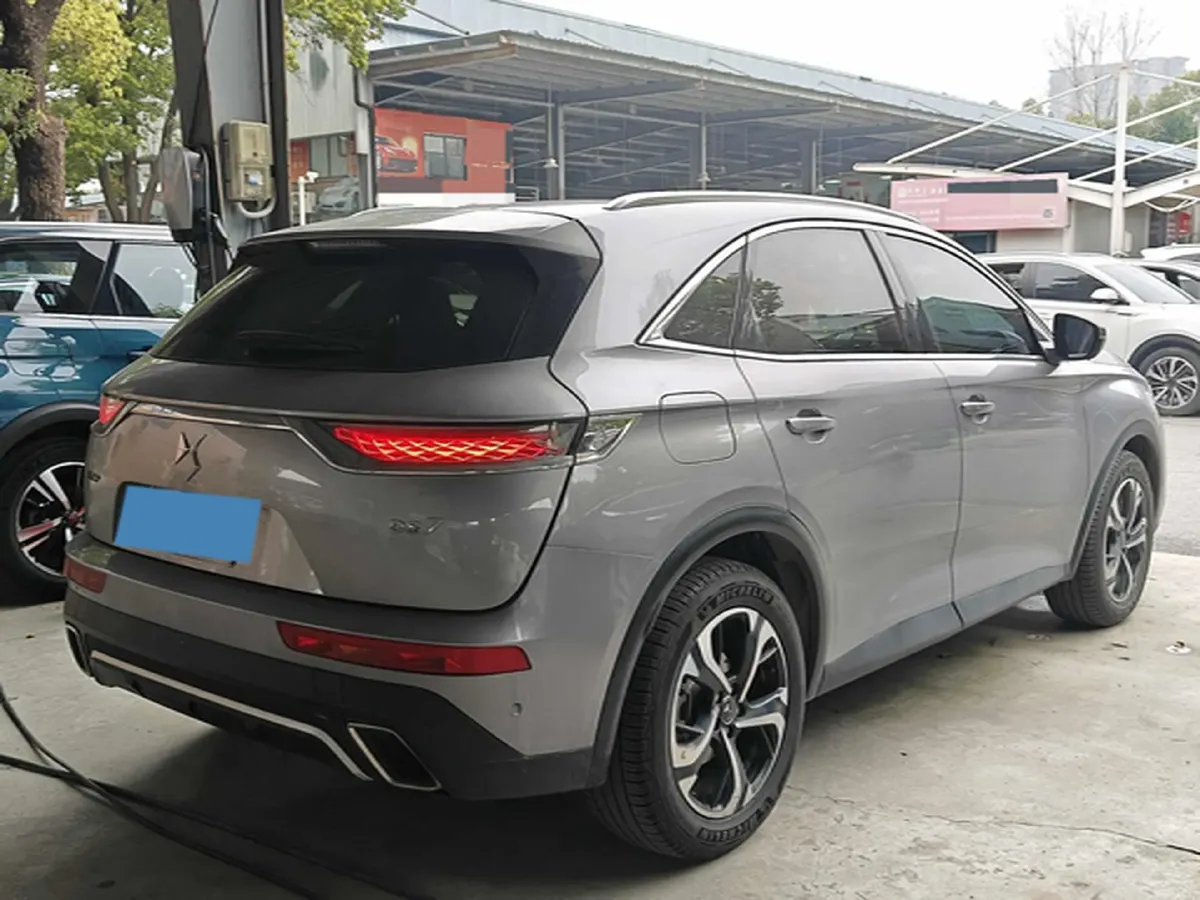 2022 DS 7 1.6T 180HP L4 8AT,autocango,china used car exporter,china ev exporter,chinese used car exporter,chinese used ev exporter