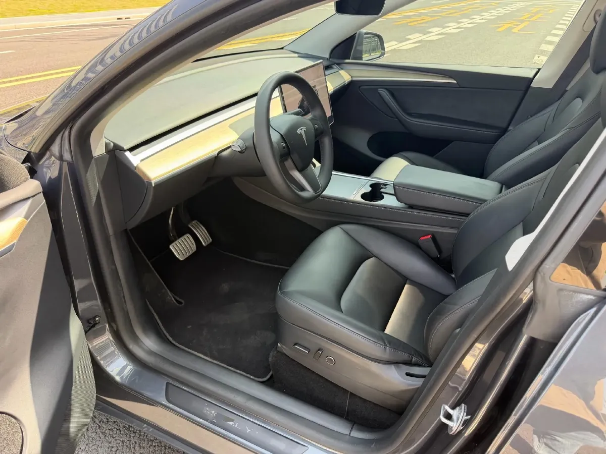 2022 Tesla Model Y BEV 78.4KWH,autocango,china used car exporter,china ev exporter,chinese used car exporter,chinese used ev exporter