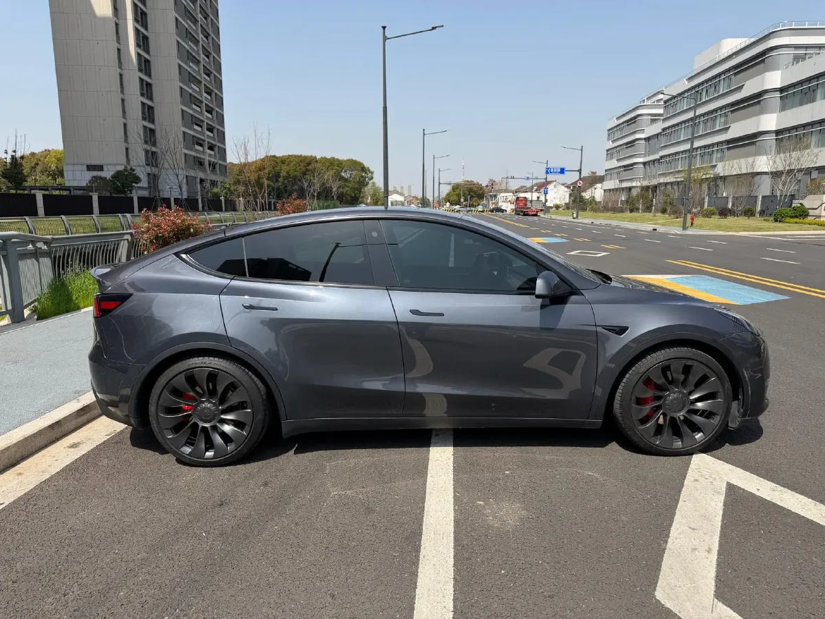 2022 Tesla Model Y BEV 78.4KWH,autocango,china used car exporter,china ev exporter,chinese used car exporter,chinese used ev exporter