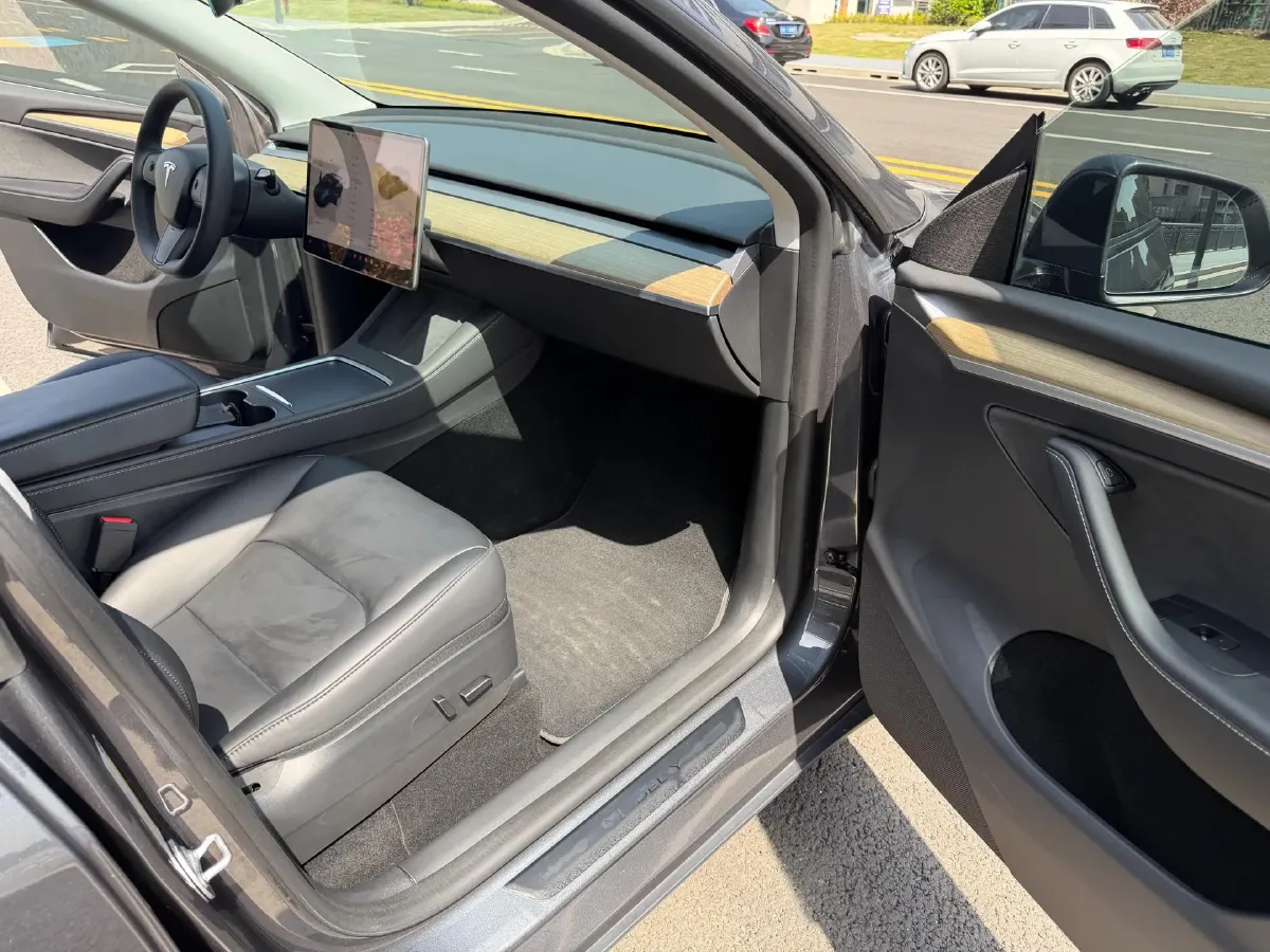 2022 Tesla Model Y BEV 78.4KWH,autocango,china used car exporter,china ev exporter,chinese used car exporter,chinese used ev exporter