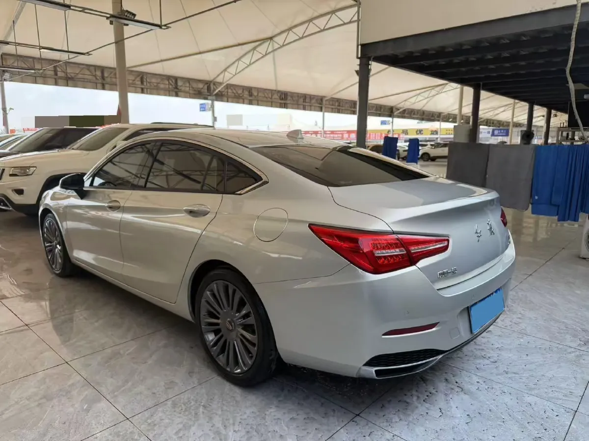 2020 HongQi H5 1.8T 197HP L4 6AT,autocango,china used car exporter,china ev exporter,chinese used car exporter,chinese used ev exporter