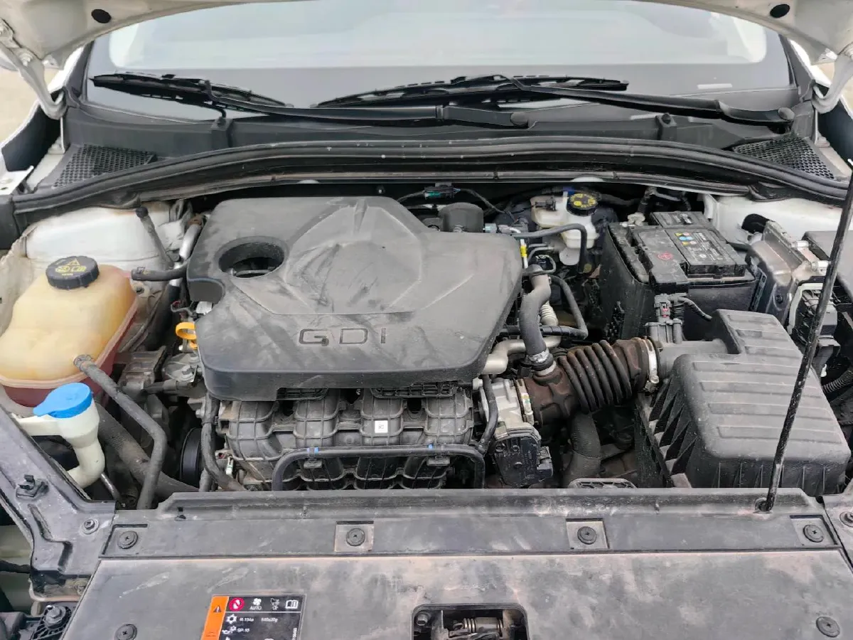 2023 Roewe i5 1.5L 129HP L4 CVT,autocango,china used car exporter,china ev exporter,chinese used car exporter,chinese used ev exporter