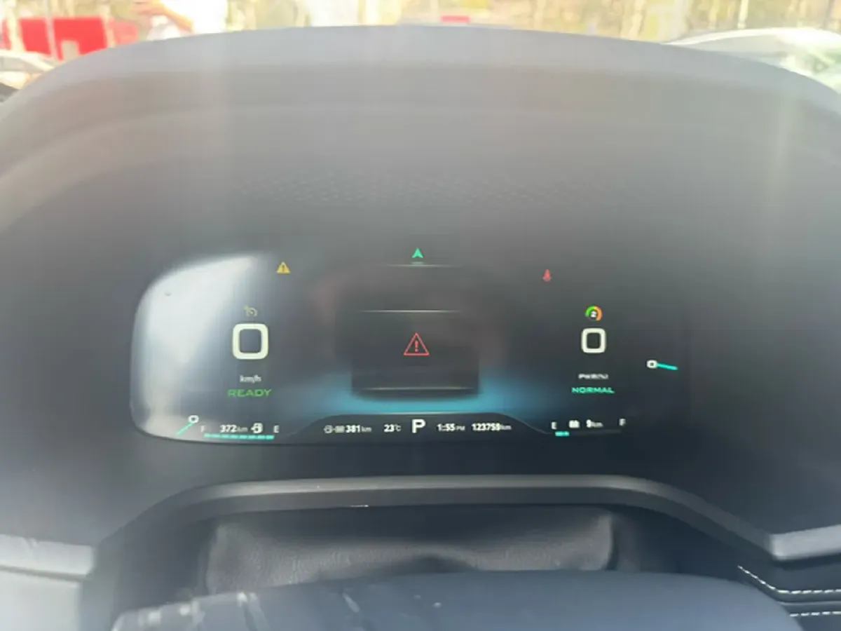 2017 Roewe i6 1.0T 125HP L3 2AT PHEV,autocango,china used car exporter,china ev exporter,chinese used car exporter,chinese used ev exporter