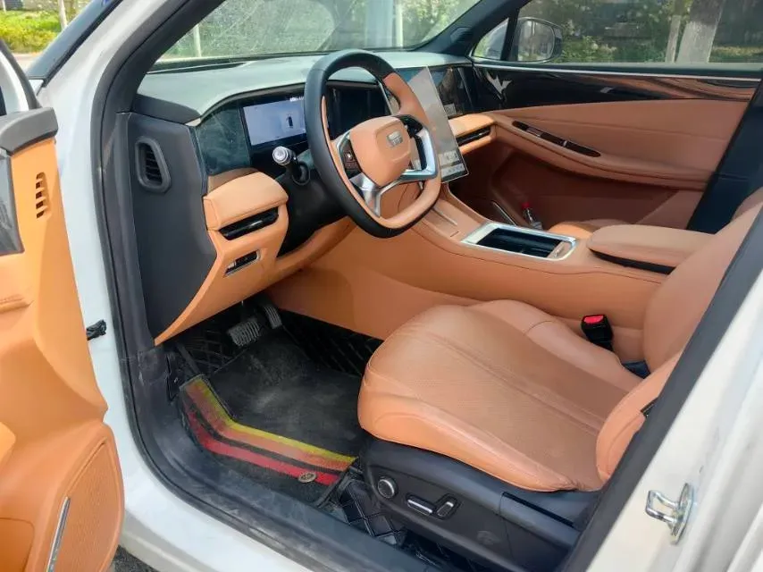 2025 Geely Galaxy L7 1.5L 112HP L4 1DHT PHEV 18.4KWH,autocango,china used car exporter,china ev exporter,chinese used car exporter,chinese used ev exporter