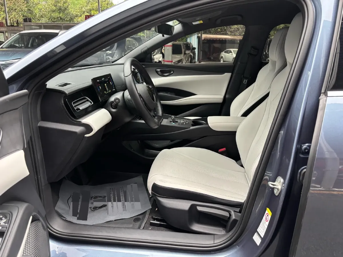 2024 BYD Seal06 1.5L 101HP L4 E-CVT PHEV 10.08KWH,autocango,china used car exporter,china ev exporter,chinese used car exporter,chinese used ev exporter