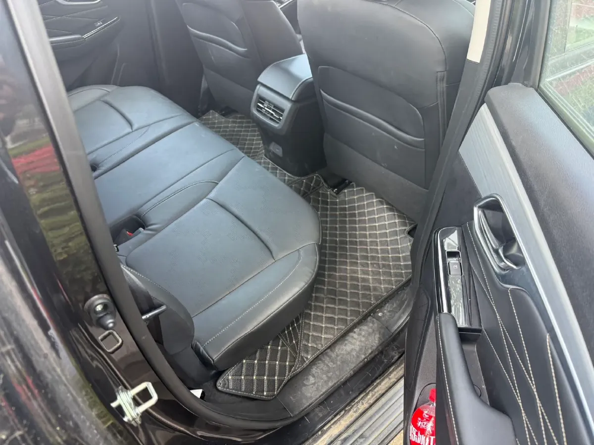 2023 Isuzu D-MAX 1.9T 177HP L4 8AT,autocango,china used car exporter,china ev exporter,chinese used car exporter,chinese used ev exporter