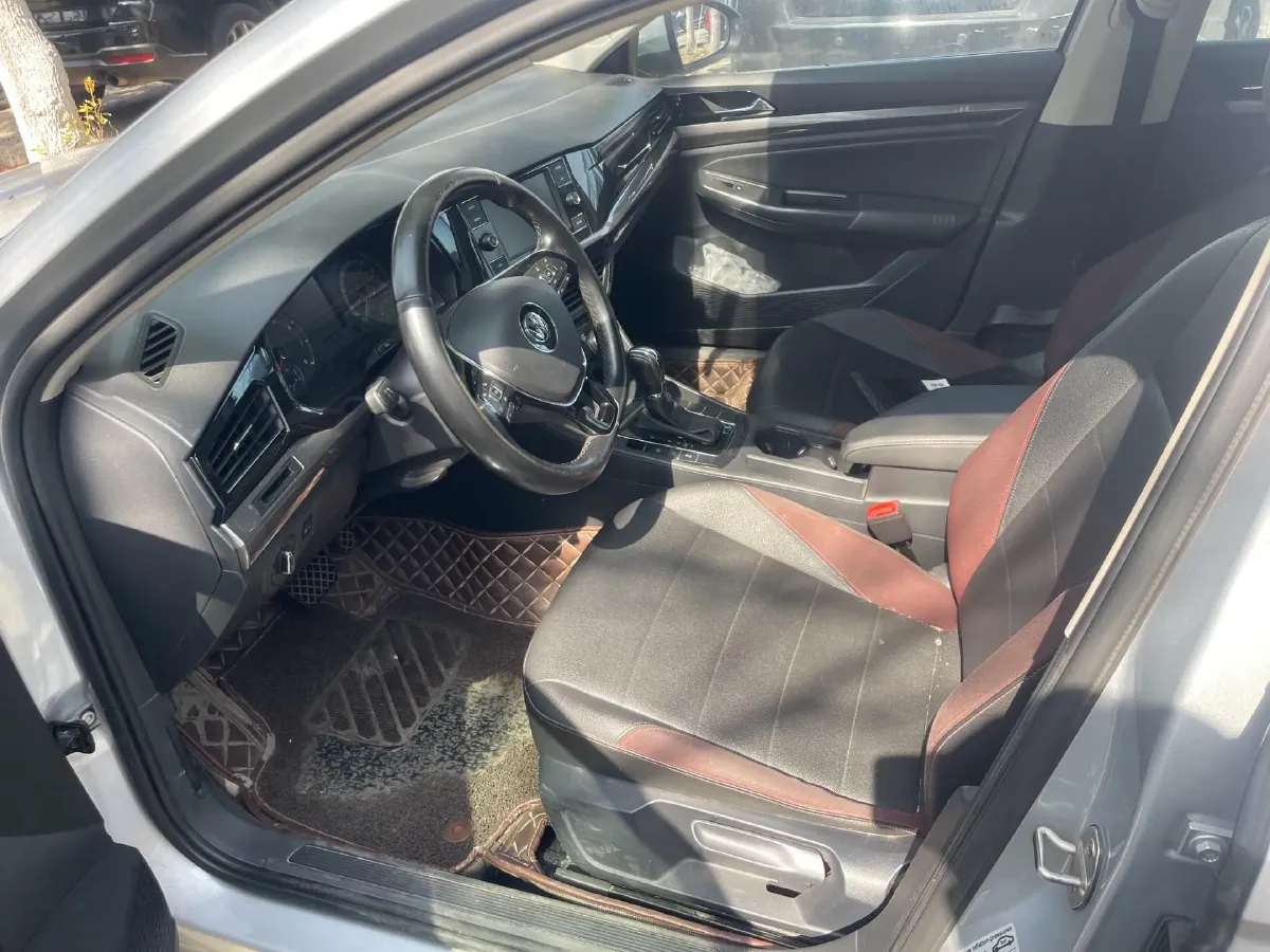 2019 MAXUS T60 2.0T 218HP L4 6AT,autocango,china used car exporter,china ev exporter,chinese used car exporter,chinese used ev exporter