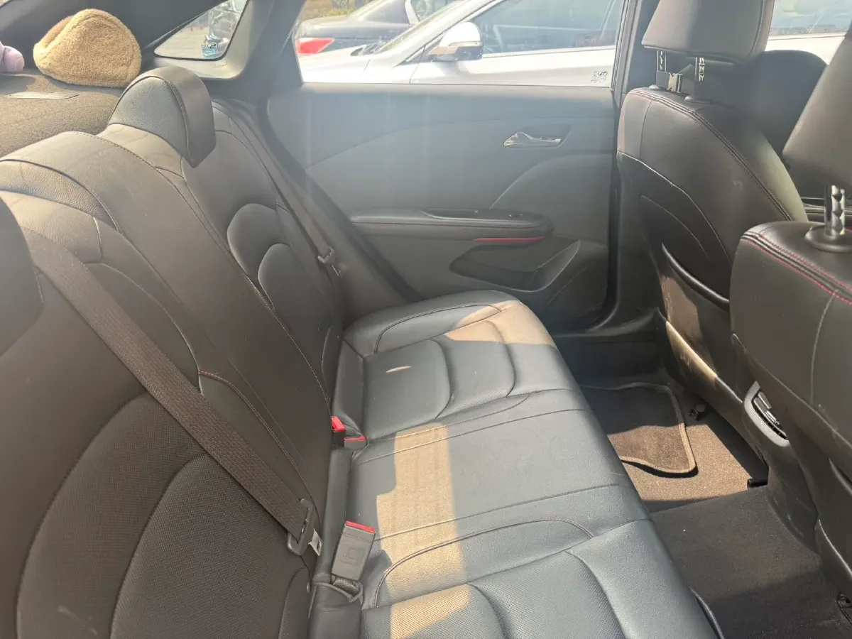 2019 Chevrolet Monza 1.3T 163HP L3 6AT,autocango,china used car exporter,china ev exporter,chinese used car exporter,chinese used ev exporter