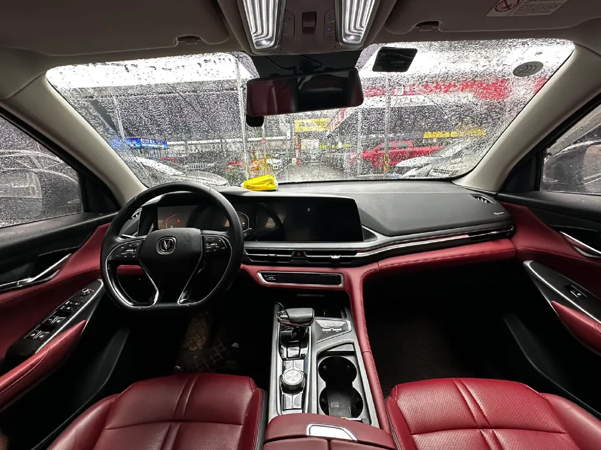 2020 ChangAn CS75 Plus 2.0T 233HP L4 8AT,autocango,china used car exporter,china ev exporter,chinese used car exporter,chinese used ev exporter