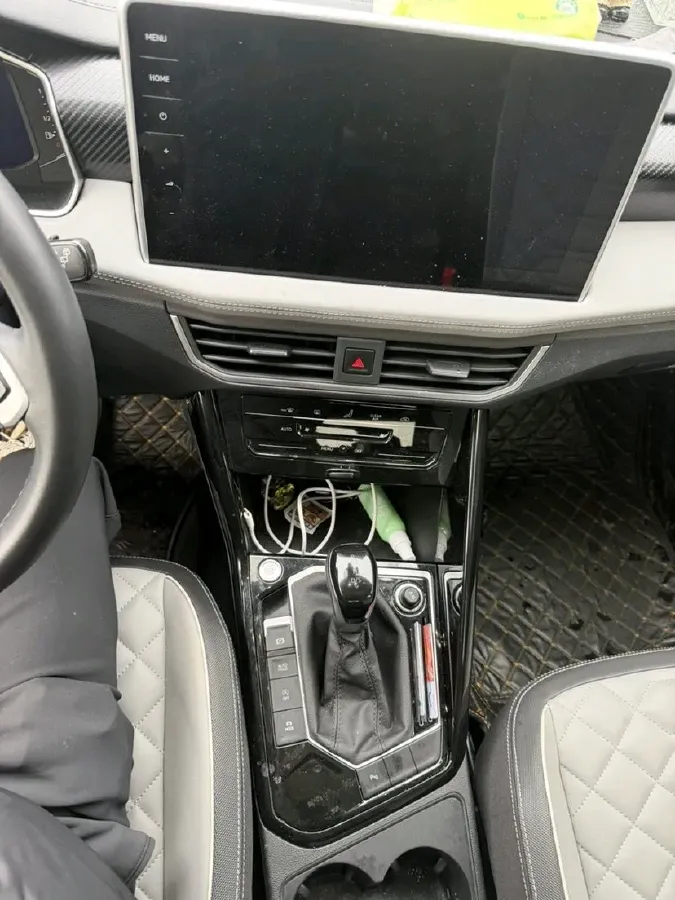 2023 Volkswagen Tayron 1.4T 150HP L4 7DCT,autocango,china used car exporter,china ev exporter,chinese used car exporter,chinese used ev exporter