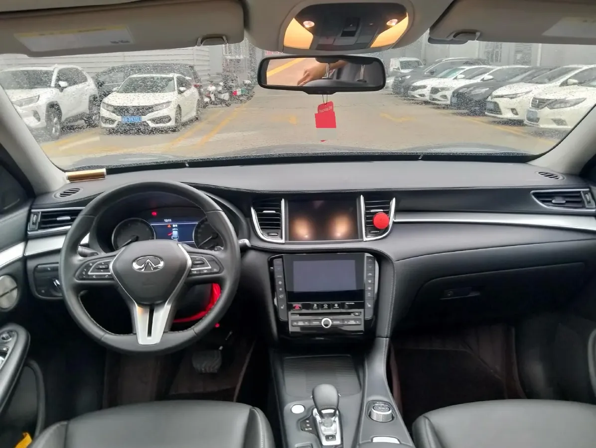 2020 Infiniti QX50 2.0T 245HP L4 CVT,autocango,china used car exporter,china ev exporter,chinese used car exporter,chinese used ev exporter