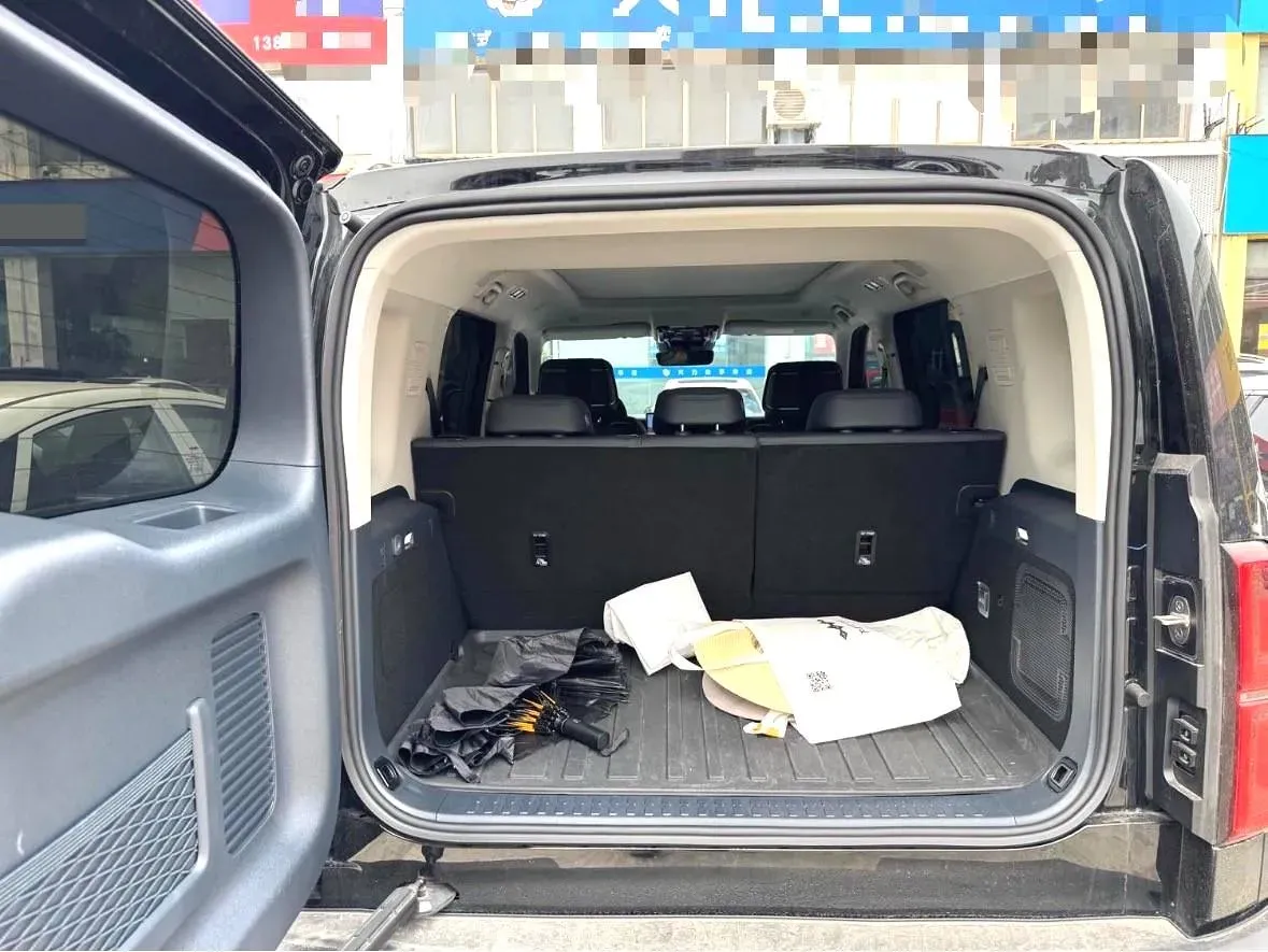 2023 FangChengBao Bao 5 1.5T 194HP L4 E-CVT PHEV 31.8KWH,autocango,china used car exporter,china ev exporter,chinese used car exporter,chinese used ev exporter