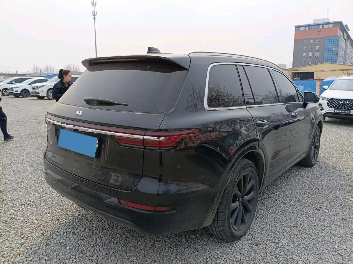 2021 Li ONE Range Extended 131HP REEV 40.5KWH,autocango,china used car exporter,china ev exporter,chinese used car exporter,chinese used ev exporter