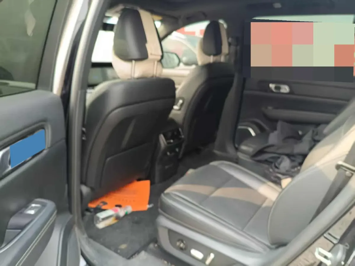 2021 Li ONE Range Extended 131HP REEV 40.5KWH,autocango,china used car exporter,china ev exporter,chinese used car exporter,chinese used ev exporter