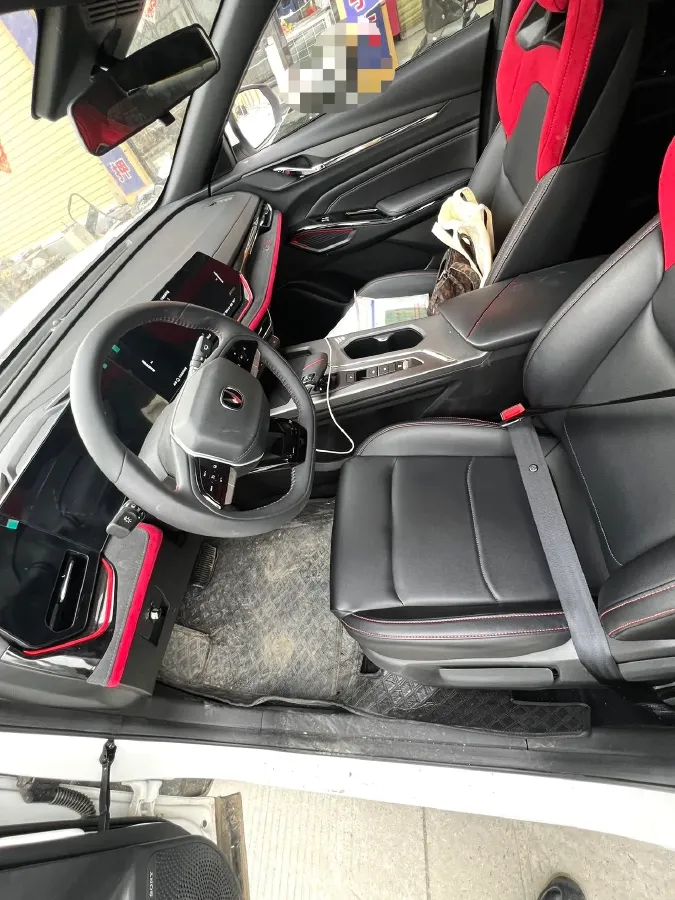 2025 ChangAn X5 PLUS 1.5T 188HP L4 7DCT,autocango,china used car exporter,china ev exporter,chinese used car exporter,chinese used ev exporter