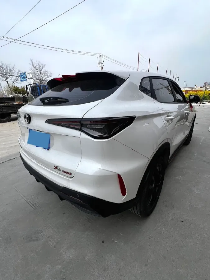2025 ChangAn X5 PLUS 1.5T 188HP L4 7DCT,autocango,china used car exporter,china ev exporter,chinese used car exporter,chinese used ev exporter