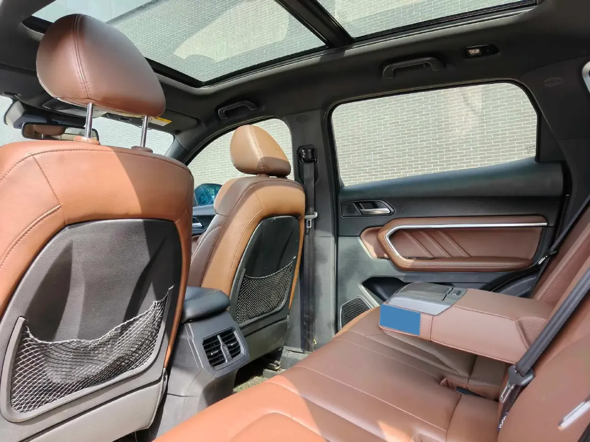 2017 Haval H6 1.5T 169HP L4 7DCT,autocango,china used car exporter,china ev exporter,chinese used car exporter,chinese used ev exporter