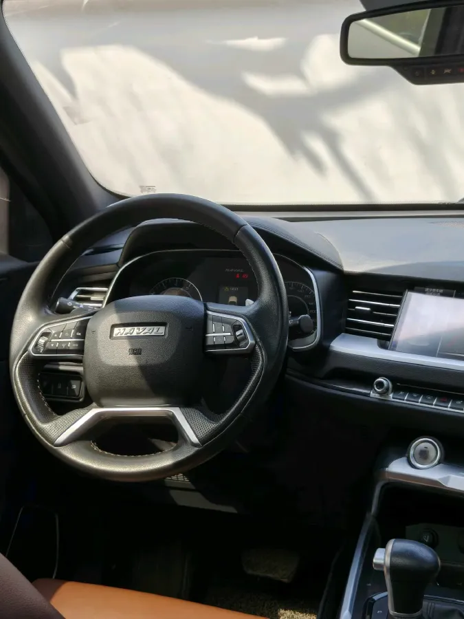 2017 Haval H6 1.5T 169HP L4 7DCT,autocango,china used car exporter,china ev exporter,chinese used car exporter,chinese used ev exporter