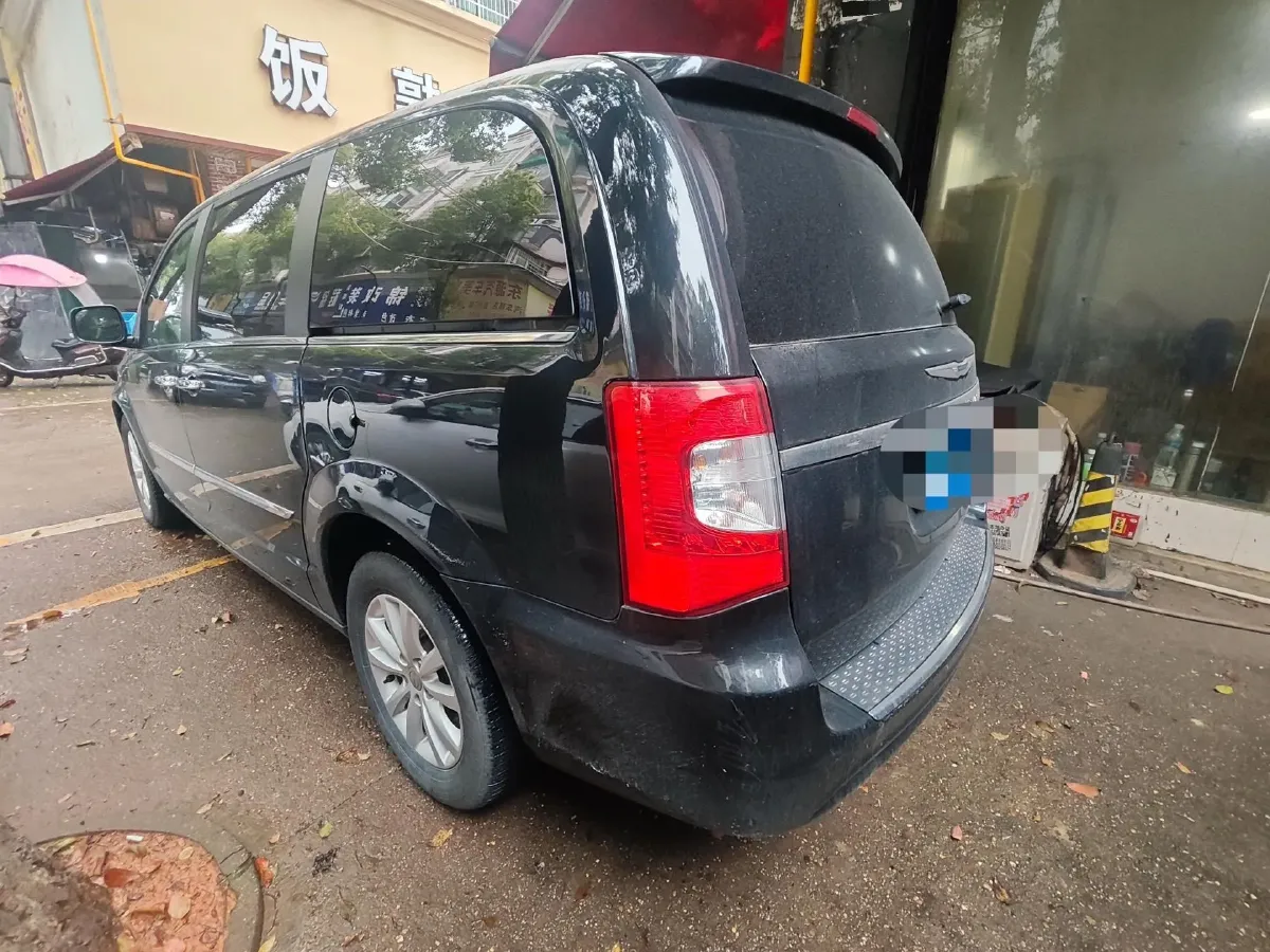 2013 Chrysler Pacifica 3.6L 283HP V6 6AT,autocango,china used car exporter,china ev exporter,chinese used car exporter,chinese used ev exporter