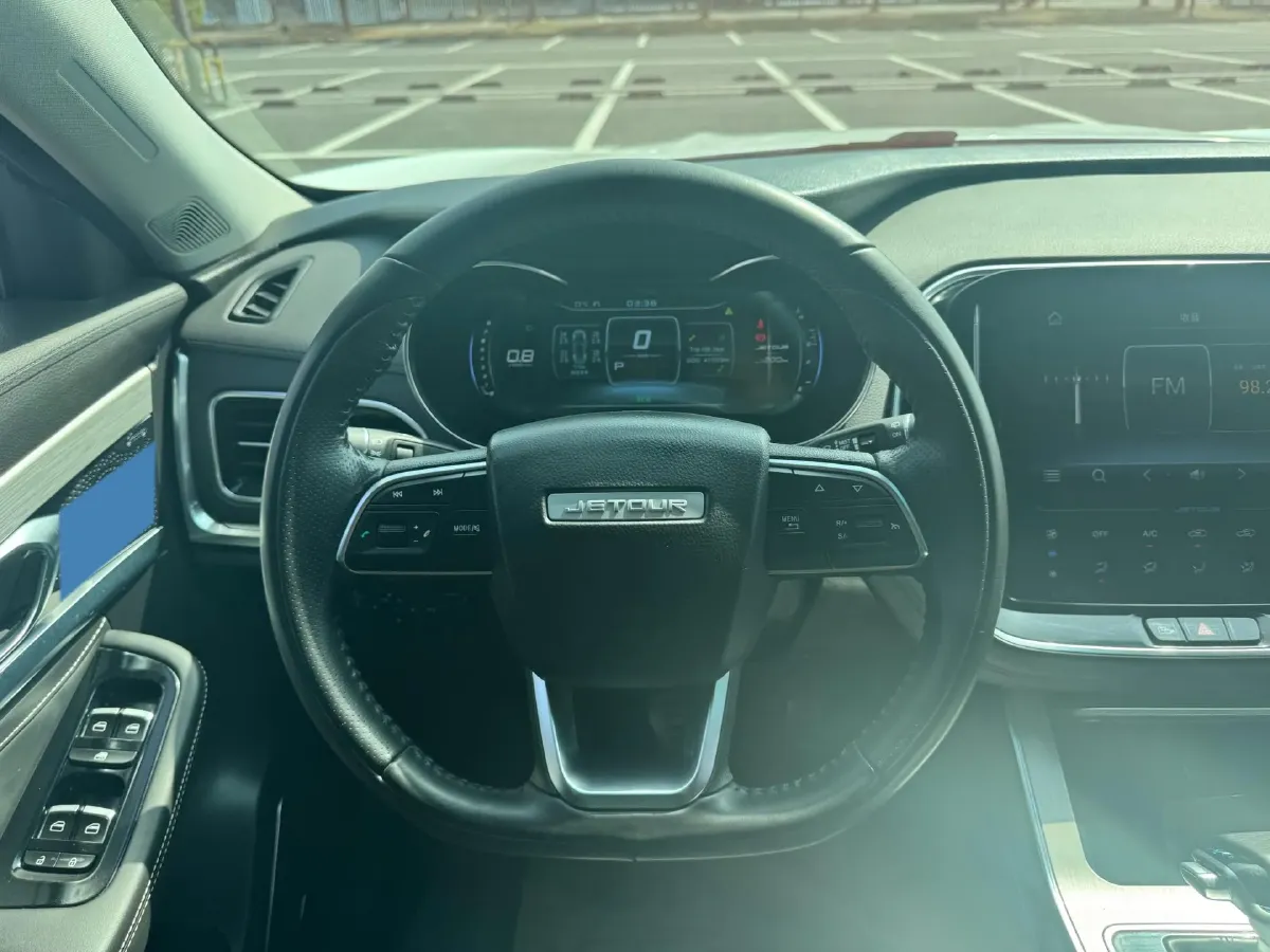 2020 Jetour X70 1.5T 156HP L4 6DCT,autocango,china used car exporter,china ev exporter,chinese used car exporter,chinese used ev exporter