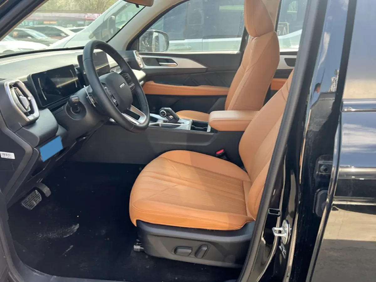 2025 Haval H5 2.0T 166HP L4 8AT,autocango,china used car exporter,china ev exporter,chinese used car exporter,chinese used ev exporter