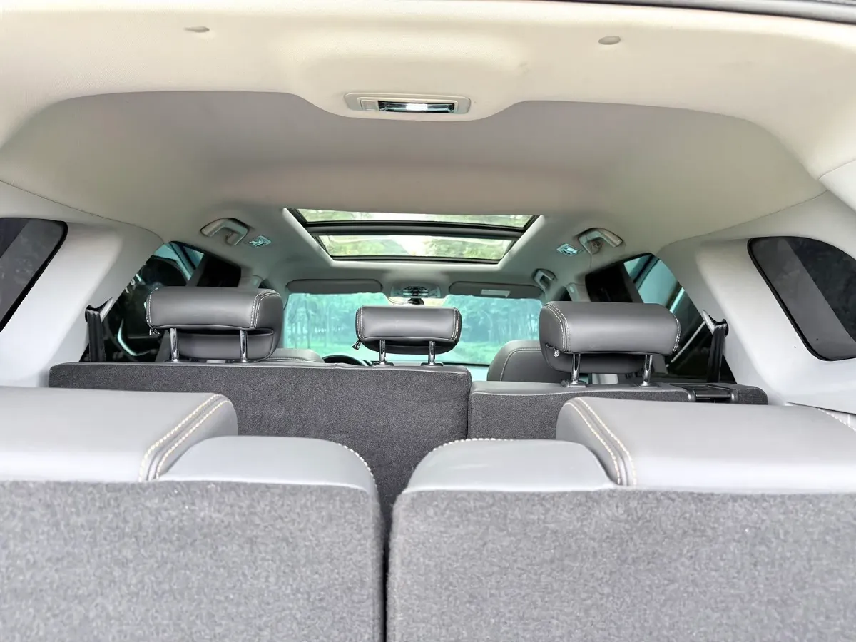 2021 Chery Tiggo 8 Plus 1.6T 197HP L4 7DCT,autocango,china used car exporter,china ev exporter,chinese used car exporter,chinese used ev exporter