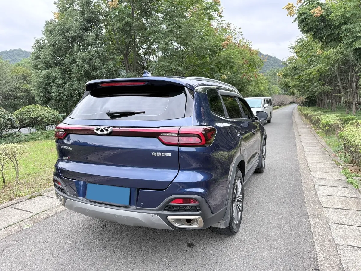 2021 Chery Tiggo 8 Plus 1.6T 197HP L4 7DCT,autocango,china used car exporter,china ev exporter,chinese used car exporter,chinese used ev exporter
